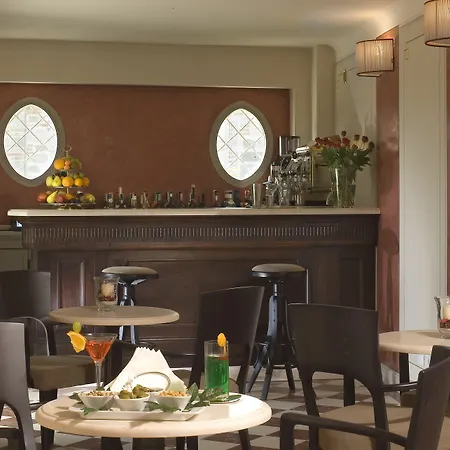 Hotel La Borghetta 4*